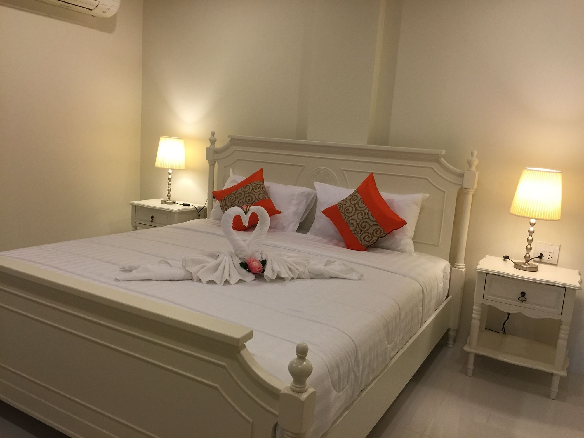 Js Krabi town